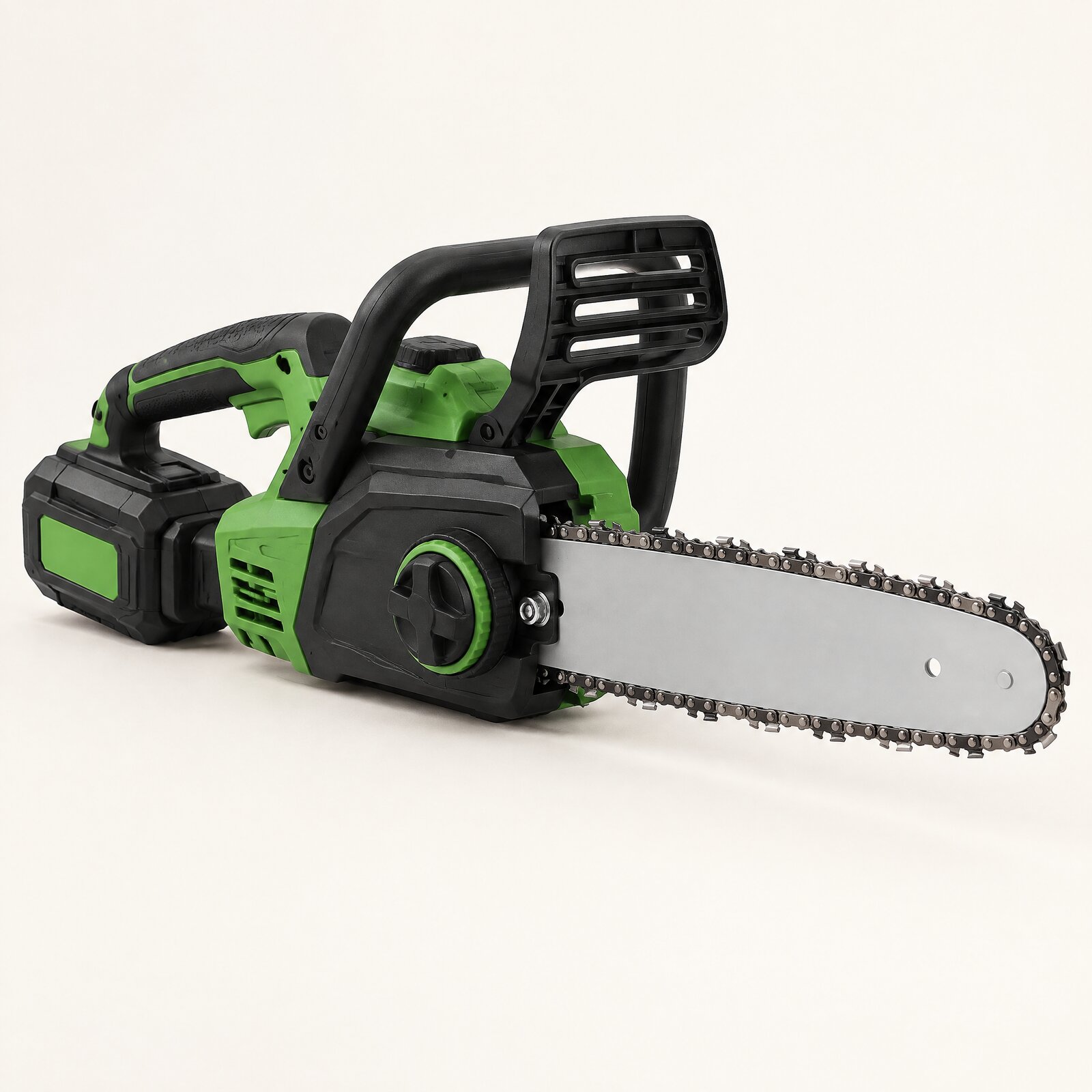Tronçonneuse à batterie 40 V — guide 35 cm